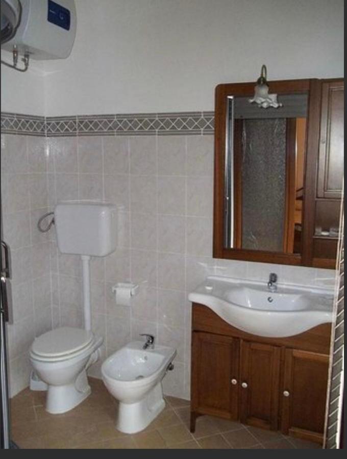 B&B Ramses Uta Bagian luar foto